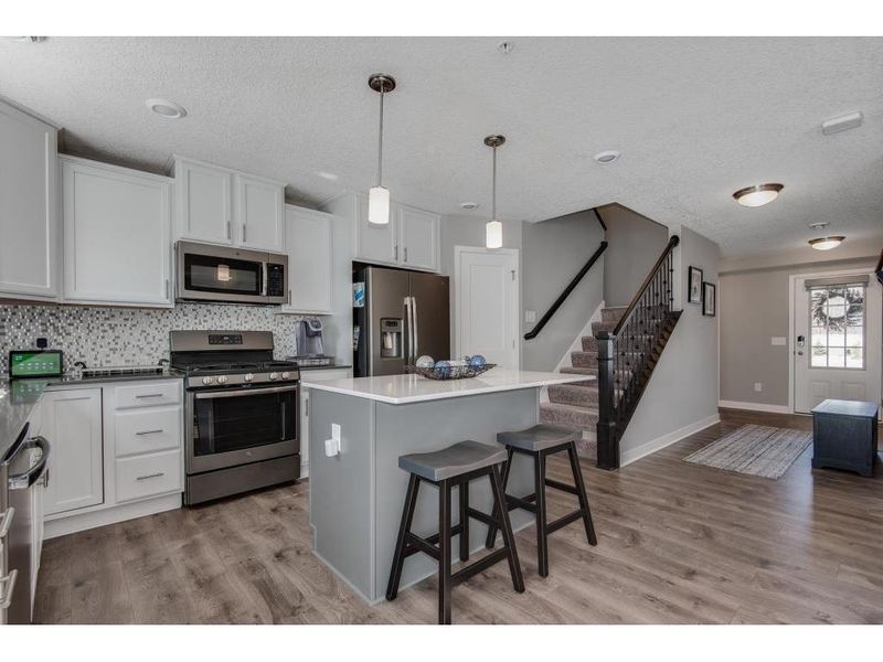 13961 102nd Pl N, Maple Grove, MN 55369
