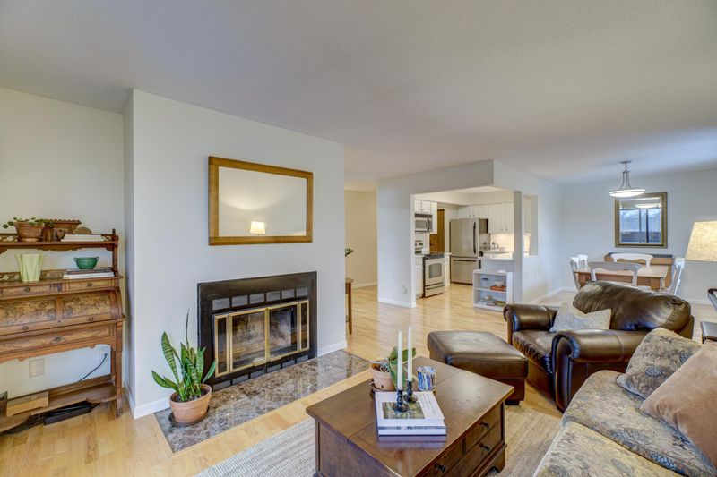 1034 Cleveland Ave S #307, Saint Paul, MN 55116