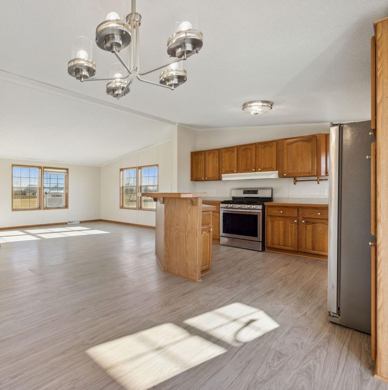 17327 145th Ave, Milaca, MN 56353
