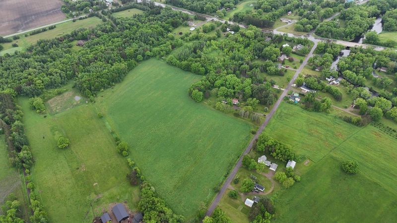 632 River Dr SW, Milaca, MN 56353
