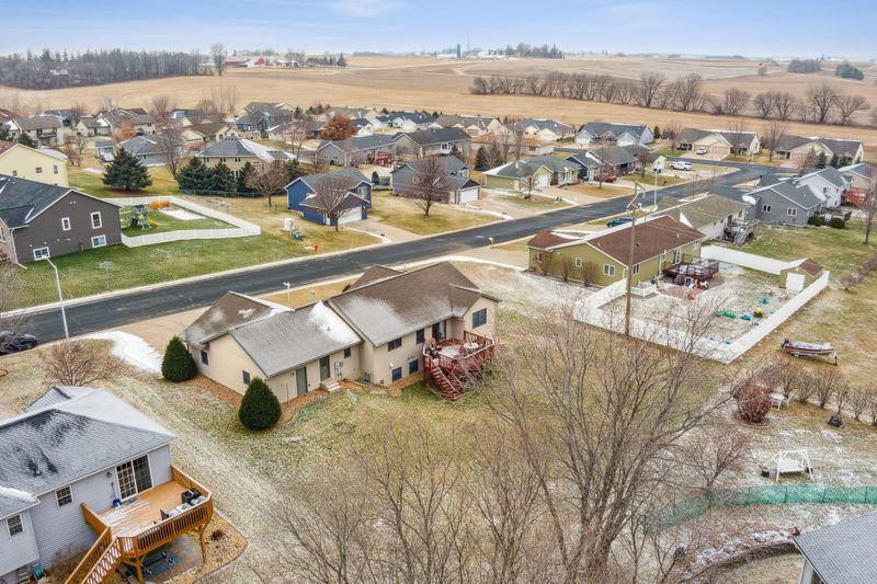 306 N 9th St, Goodhue, MN 55027