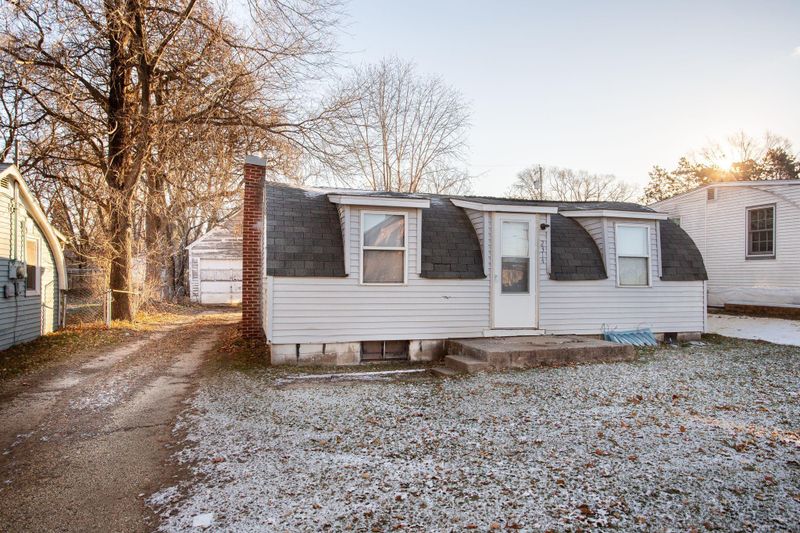 2314 Broadway St S, Menomonie, WI 54751