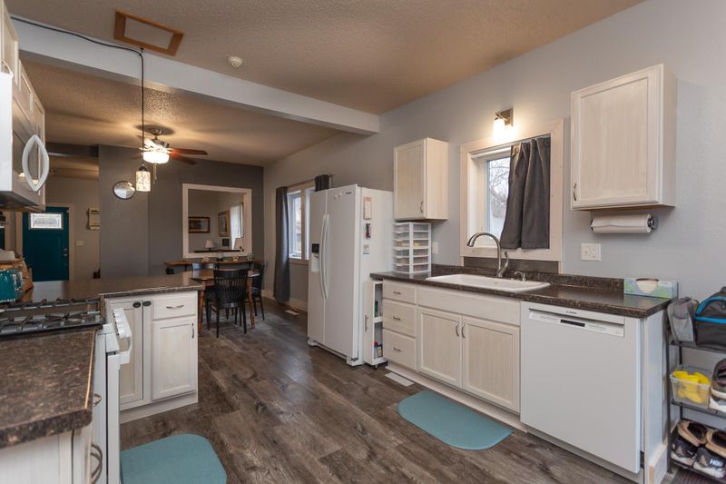482 13th St, Red Wing, MN 55066