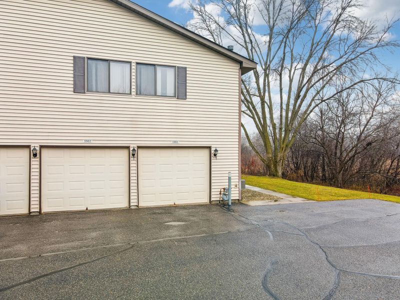 5963 Dellwood Ave, Shoreview, MN 55126