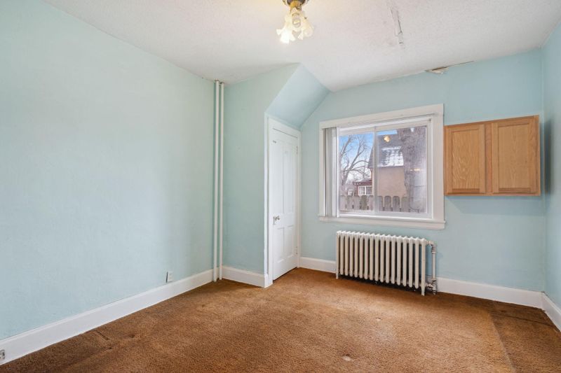 1142 Jessie St, Saint Paul, MN 55130