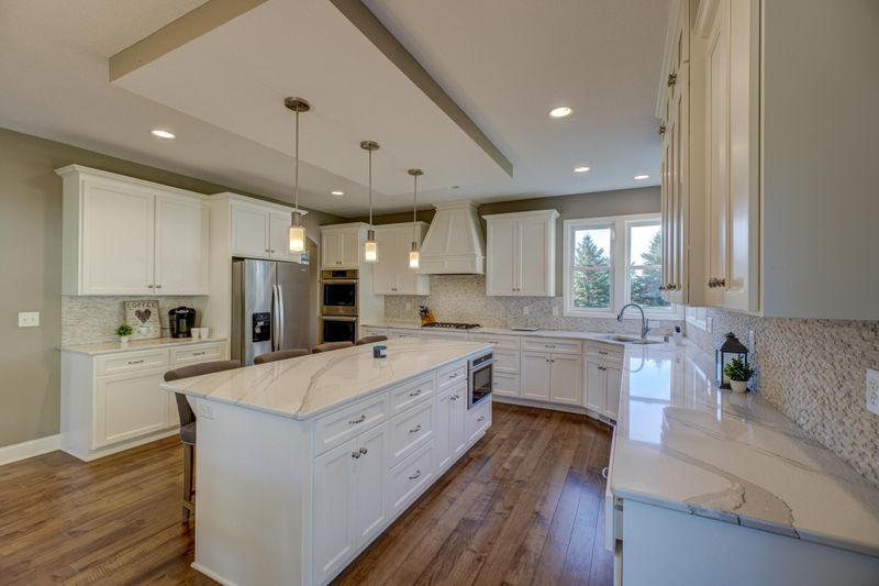 2100 Paris Ave N, Stillwater, MN 55082