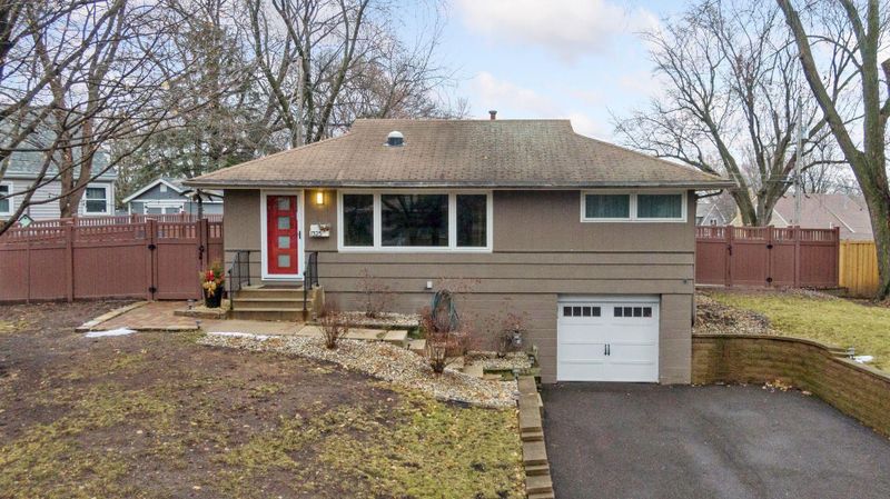 1325 Melrose Ave, Saint Louis Park, MN 55426