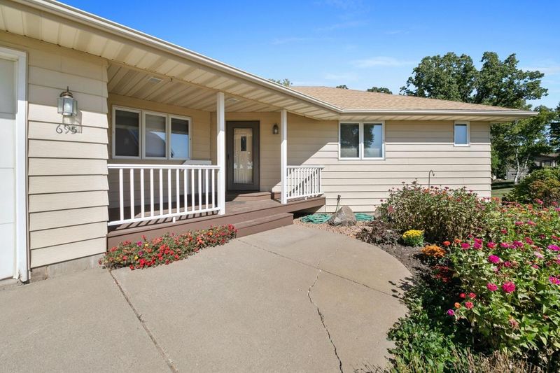 695 Gowan Ave NW, Maple Lake, MN 55358