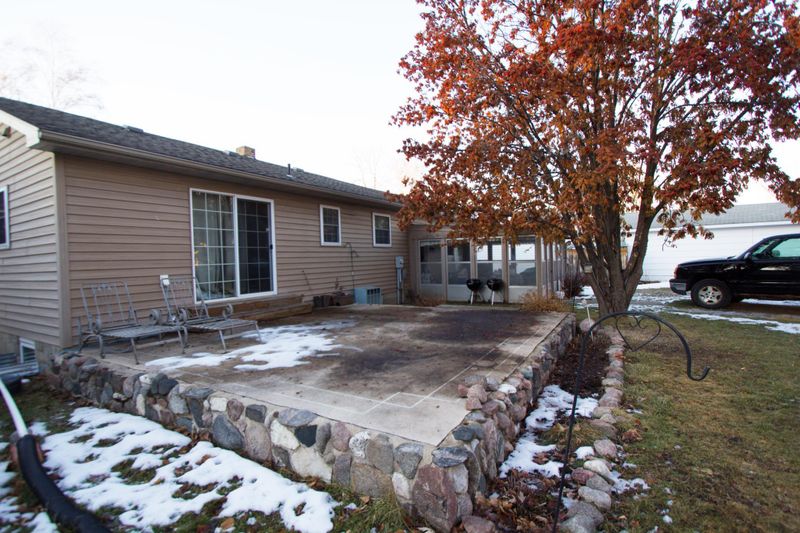502 Merriam Ave S, Thief River Falls, MN 56701