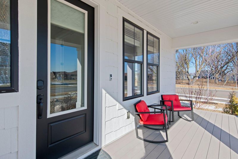 4228 Picket Way, Woodbury, MN 55129