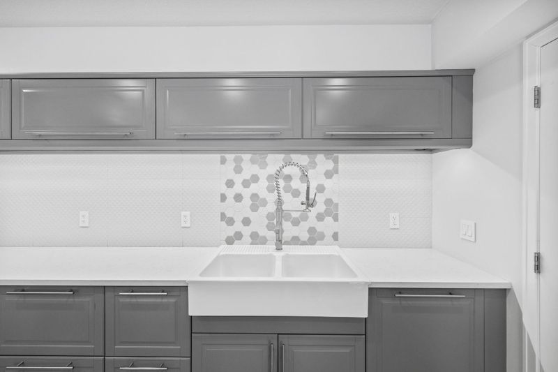 2510 Unity Ave N, Golden Valley, MN 55422