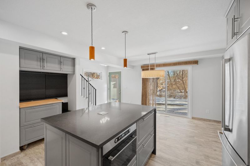 2510 Unity Ave N, Golden Valley, MN 55422