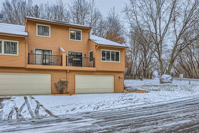 190 Nature Way, Little Canada, MN 55117