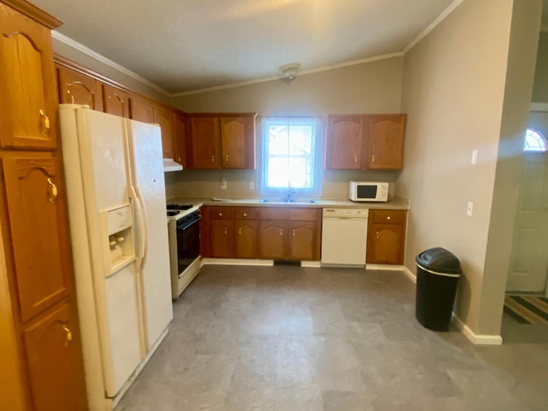 774 18th St, Zumbrota, MN 55992