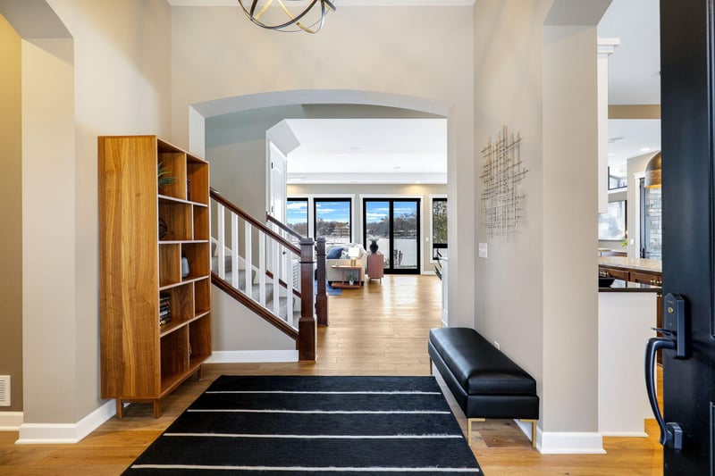 1300 Bluebill Bay Rd, Burnsville, MN 55306