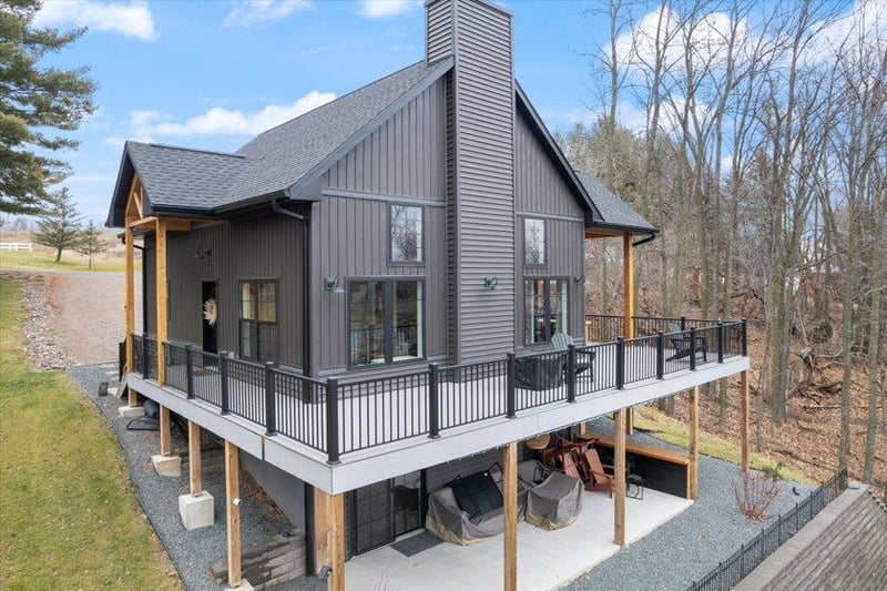 21107 Deer Lane Cir, Grantsburg, WI 54840