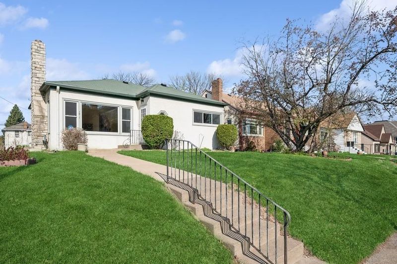 1611 Russell Ave N, Minneapolis, MN 55411