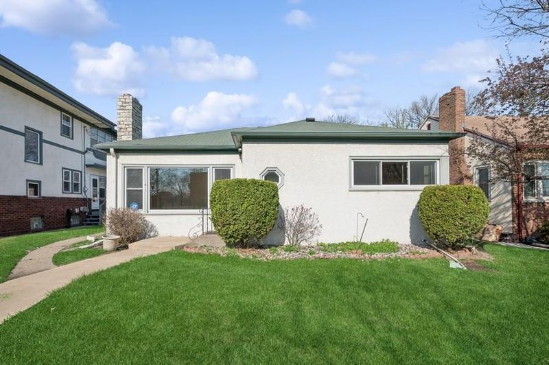 1611 Russell Ave N, Minneapolis, MN 55411