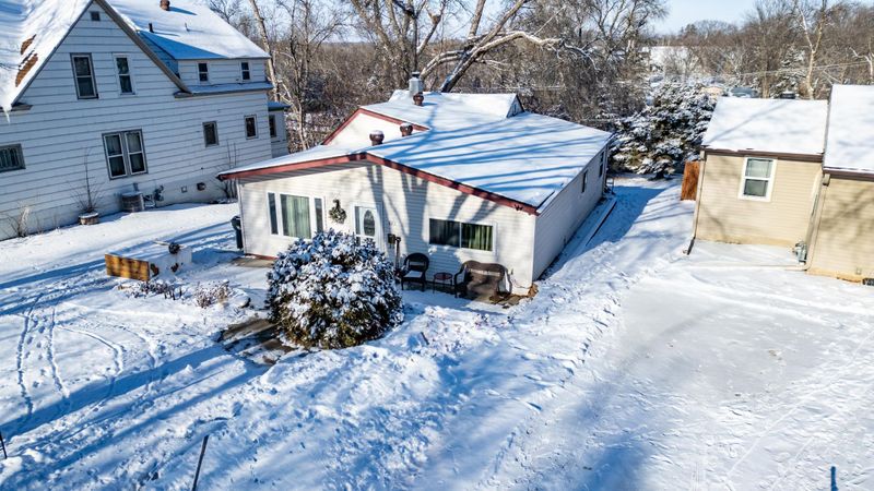 423 E Gustavus Ave, Fergus Falls, MN 56537