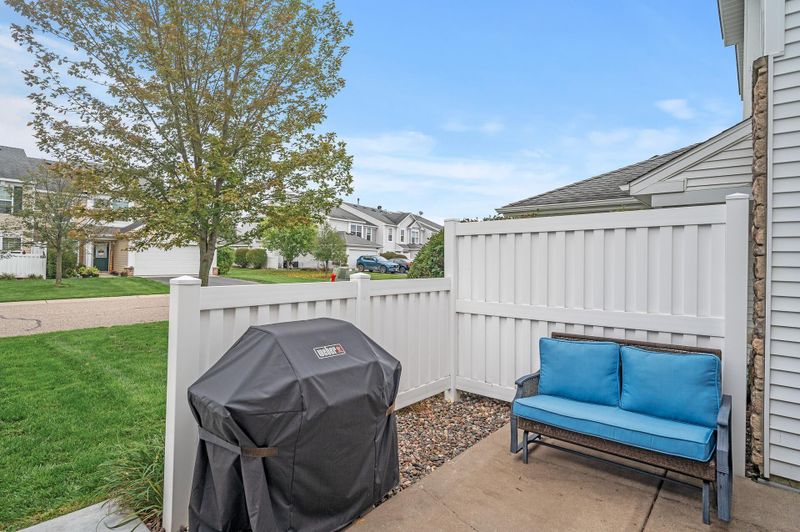 4980 149th St N #3, Hugo, MN 55038