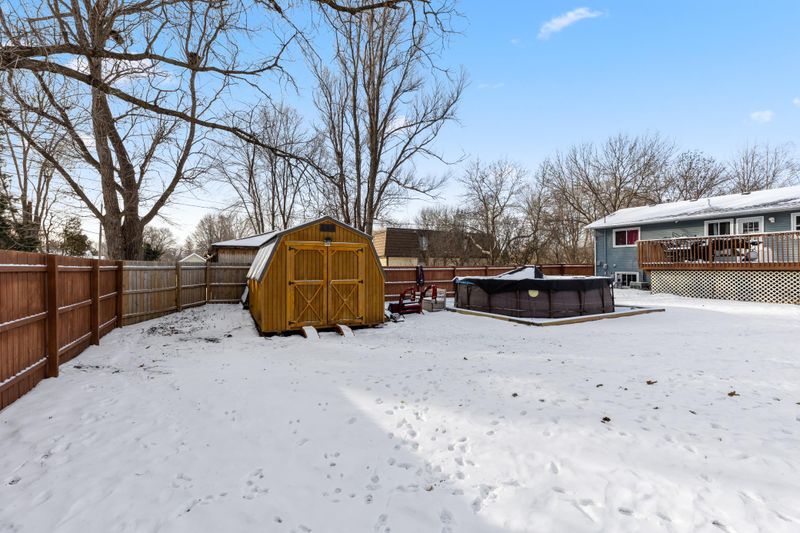 405 6th St SE, Little Falls, MN 56345