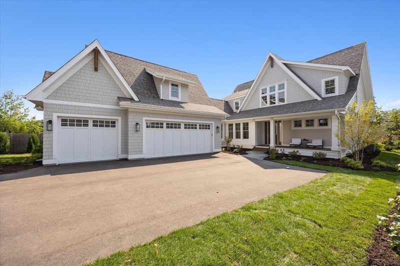 126 Benton Ave, Wayzata, MN 55391