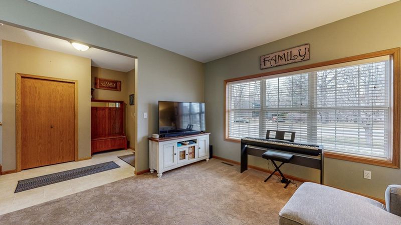 1705 4th St SW, Austin, MN 55912