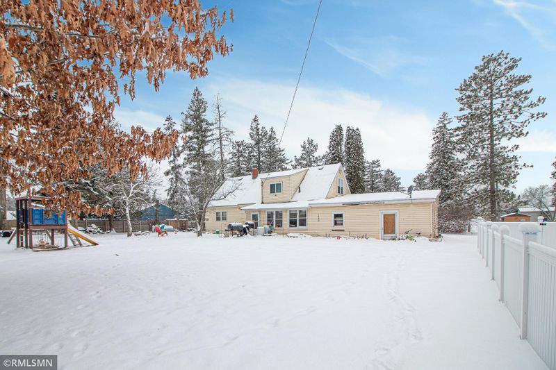102 3rd Ave SE, Remer, MN 56672
