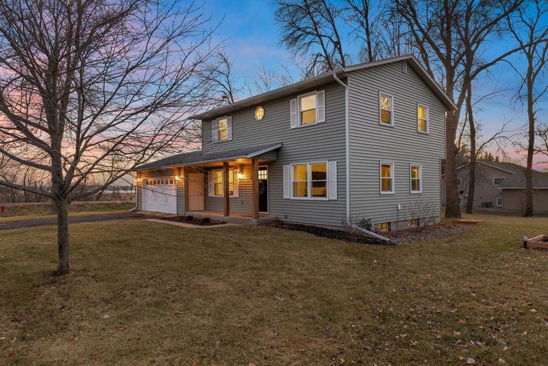 6 Anita Ave, Waconia, MN 55387