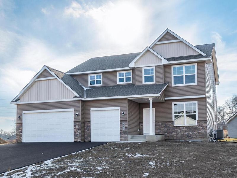 585 Linden Ct, Watertown, MN 55388
