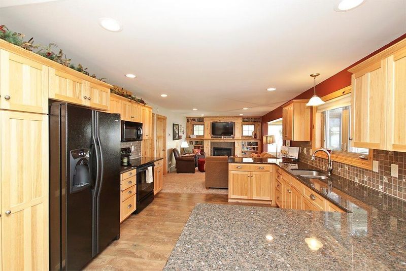 22429 708th Ave, Dassel, MN 55325