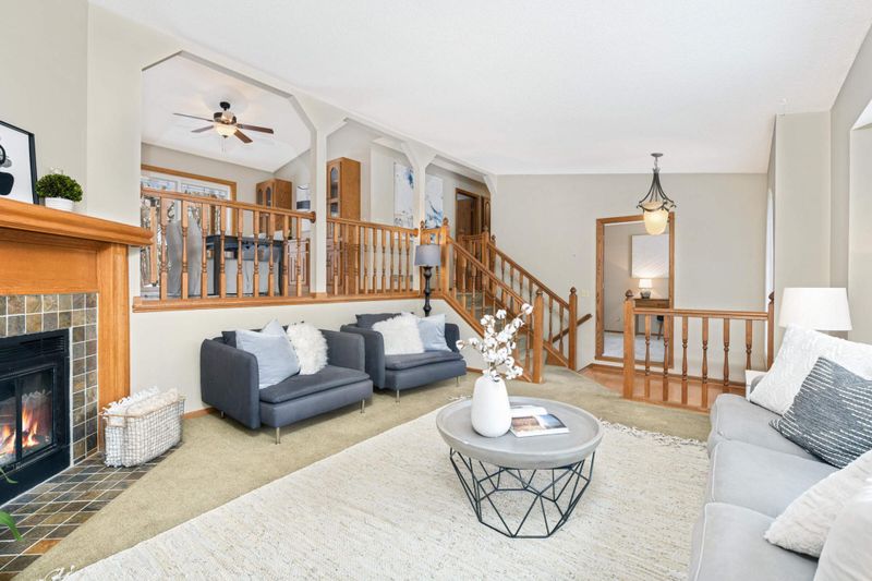 11702 Sunset Trl, Plymouth, MN 55441