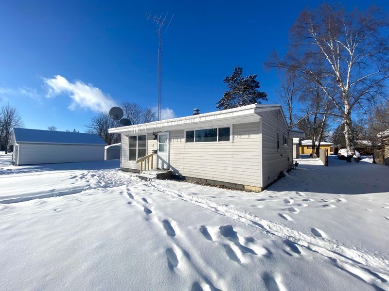 705 NE 7th Ave, Grand Rapids, MN 55744