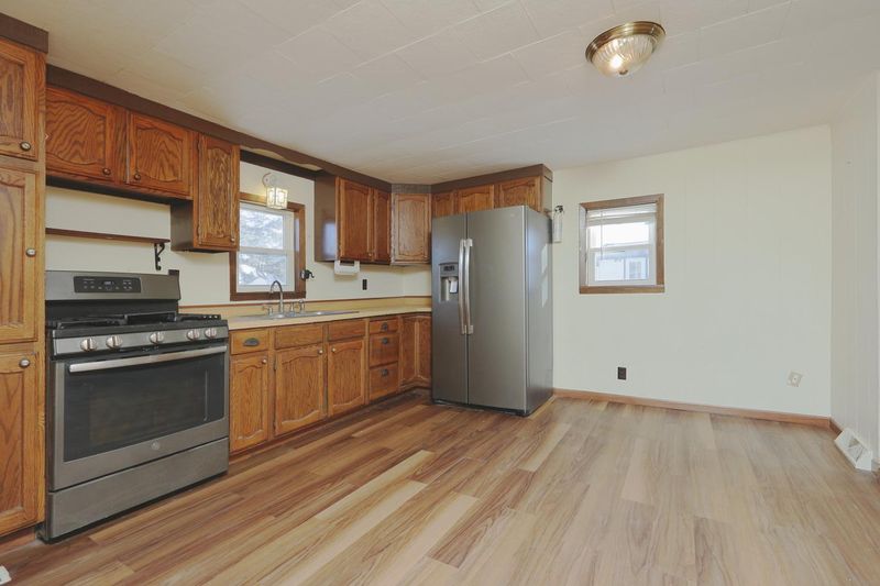 308 Main St E, Silver Lake, MN 55381