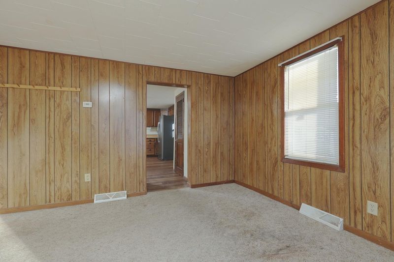308 Main St E, Silver Lake, MN 55381