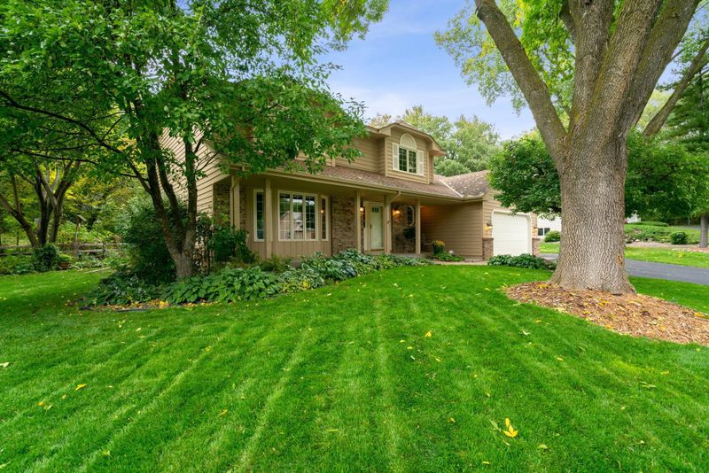 18820 30th Ave N, Plymouth, MN 55447