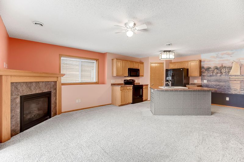 2746 Ridgeview Dr, Red Wing, MN 55066