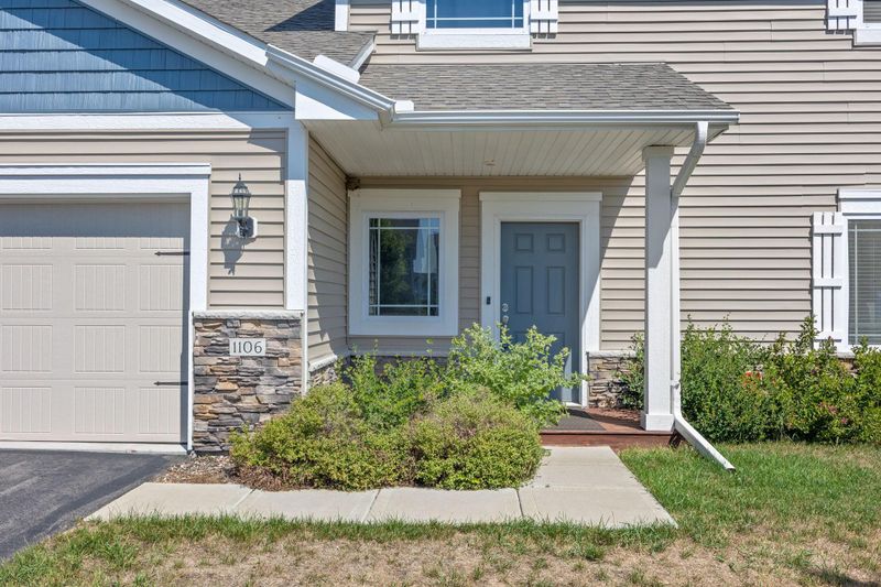 1106 Sunset Ave, Montrose, MN 55363