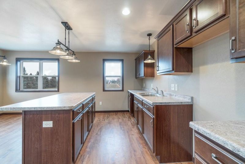 325 E Adams Ave, Fall Creek, WI 54742