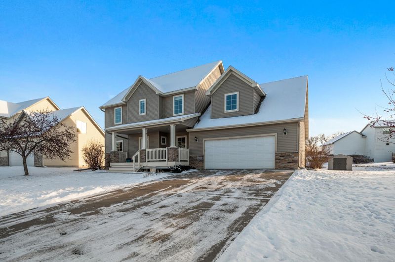 13858 9th Ave S, Zimmerman, MN 55398