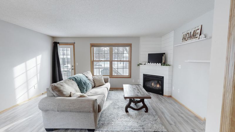 3033 Venice Ln NW, Rochester, MN 55901