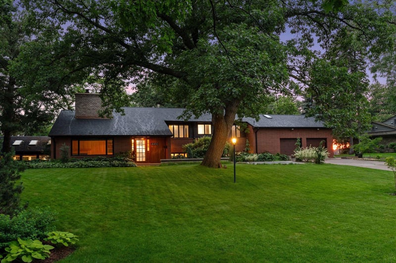 4450 Tyrol Crest, Golden Valley, MN 55416