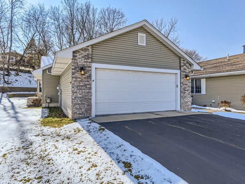 14793 Upper 56th St N, Oak Park Heights, MN 55082