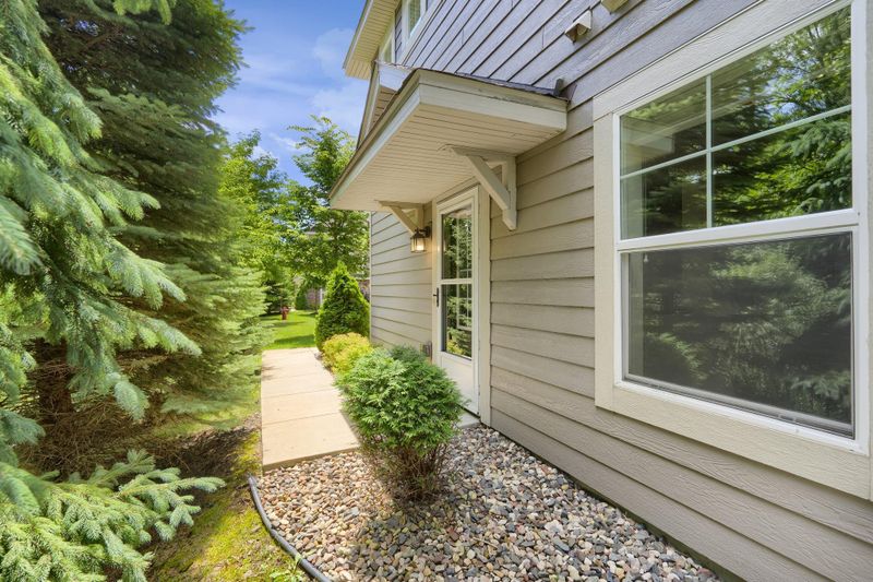 3218 Red Oak Trl, Medina, MN 55340