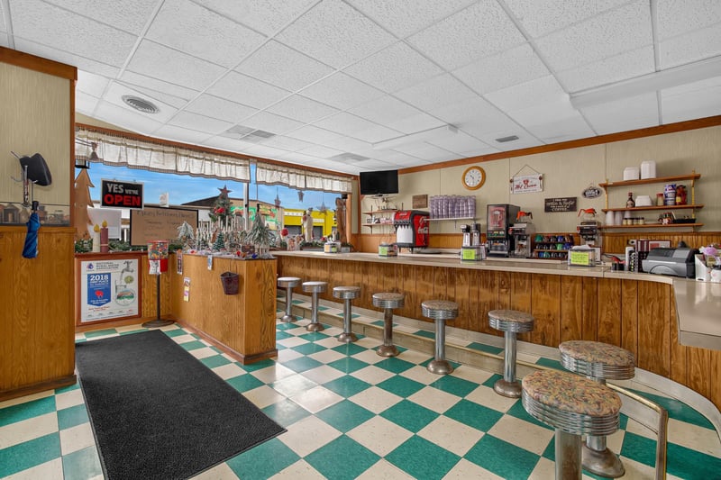105 W Main St, Arcadia, WI 54612