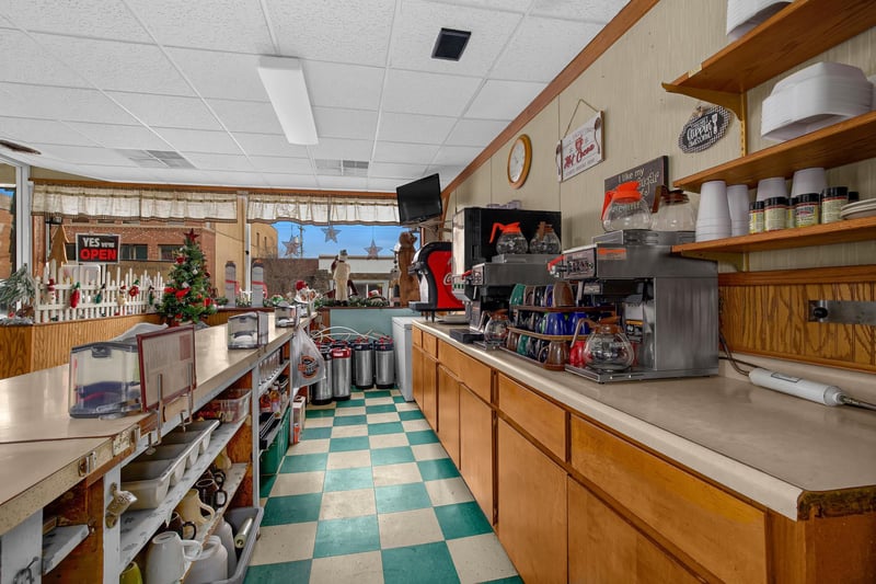 105 W Main St, Arcadia, WI 54612