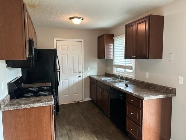 16634 Flagstaff Ave W, Rosemount, MN 55068
