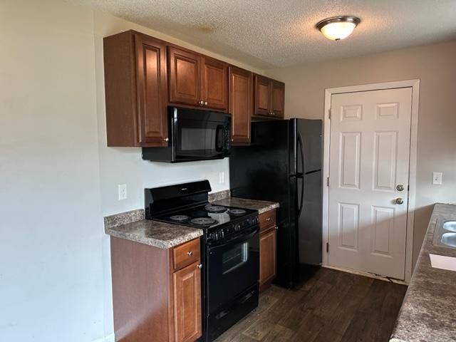 16634 Flagstaff Ave W, Rosemount, MN 55068