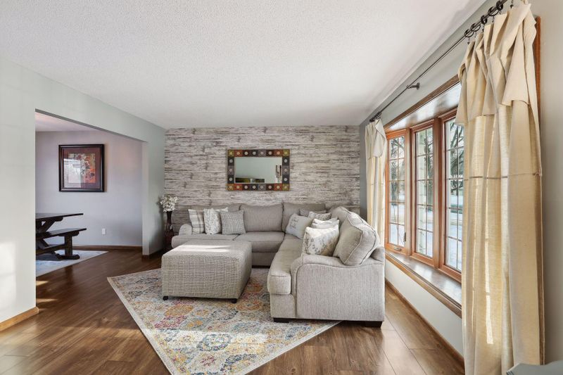 14724 96th Ave N, Maple Grove, MN 55369