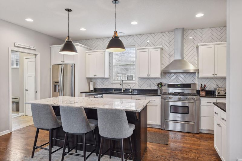 3544 Sumter Ave S, Saint Louis Park, MN 55426
